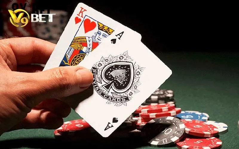 Tiến Lên V9BET | Luật Chơi, Cách Chặt Heo & Chọn Bàn 2 Ảnh minh họa cách xếp bài Tiến Lên V9BET